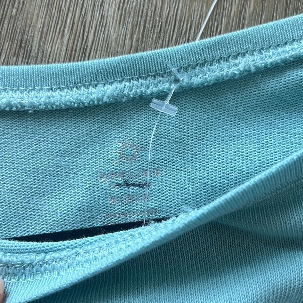 NEW Aerie Offline Ski club long sleeve top with pin holes blue size M